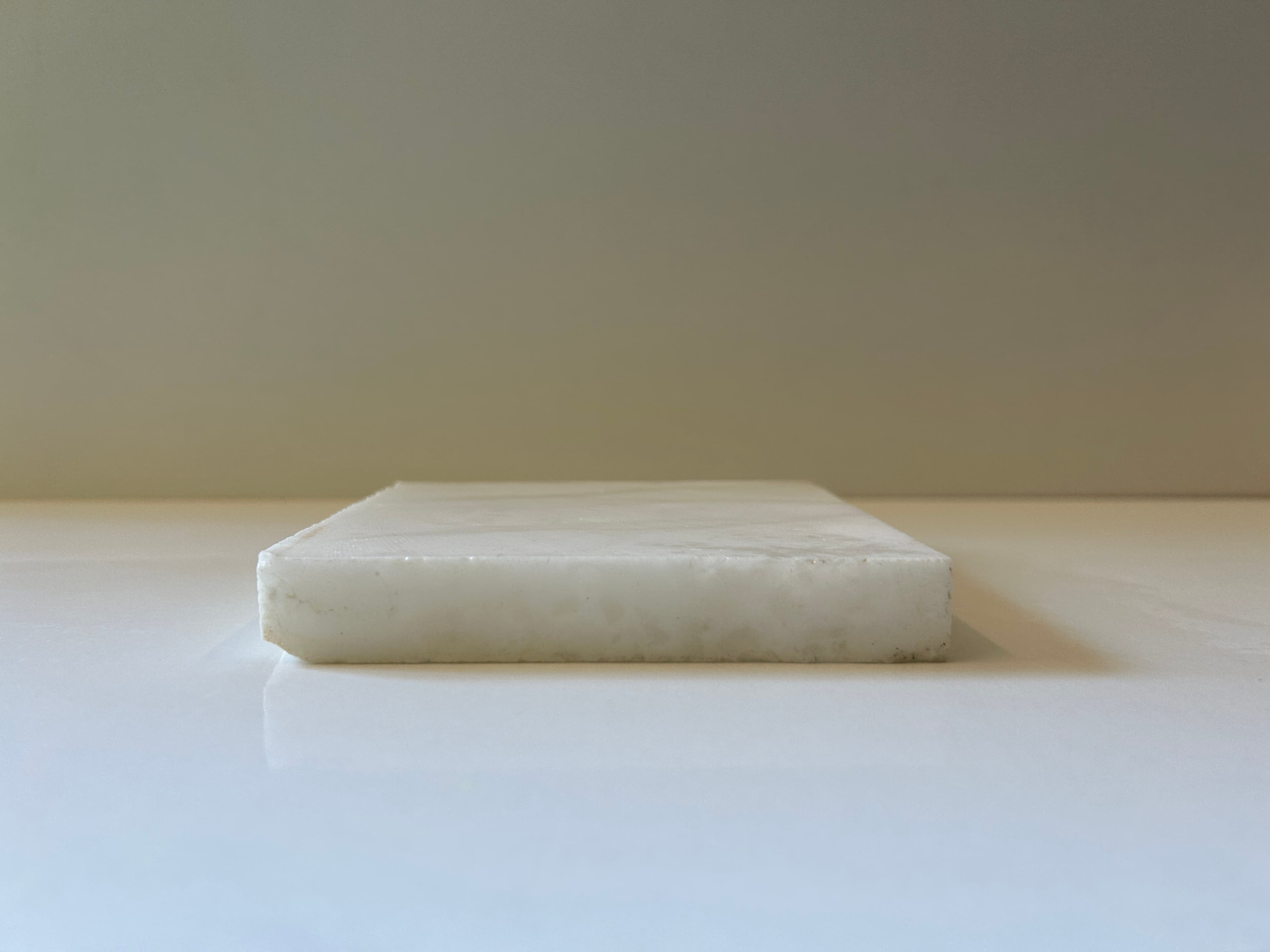 White Alabaster Rectangle  12x12x2 cm (10 units) - Image 2