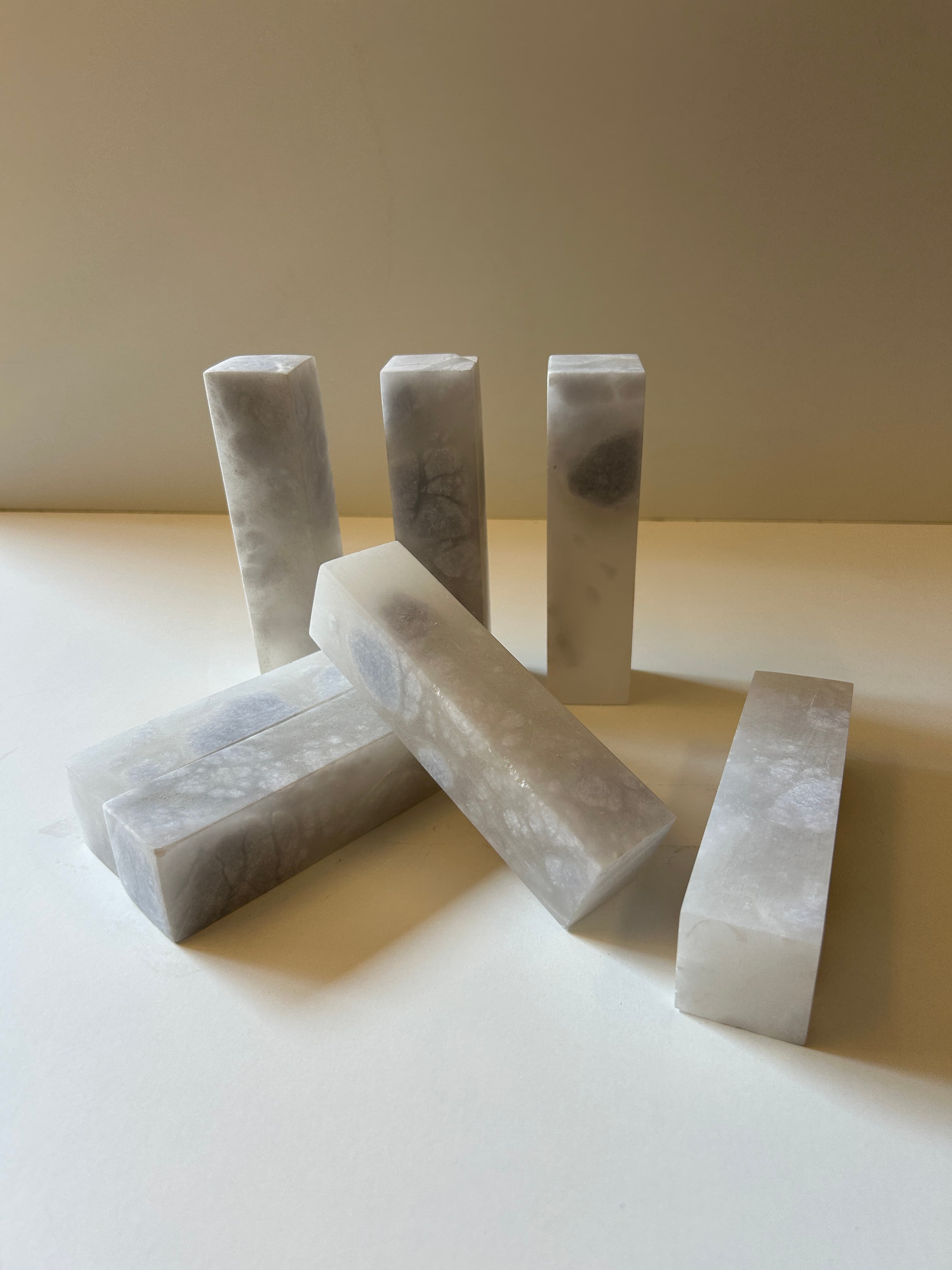 Blue alabaster stone 14,5x3,5 x 3,5 cm (7 units)
