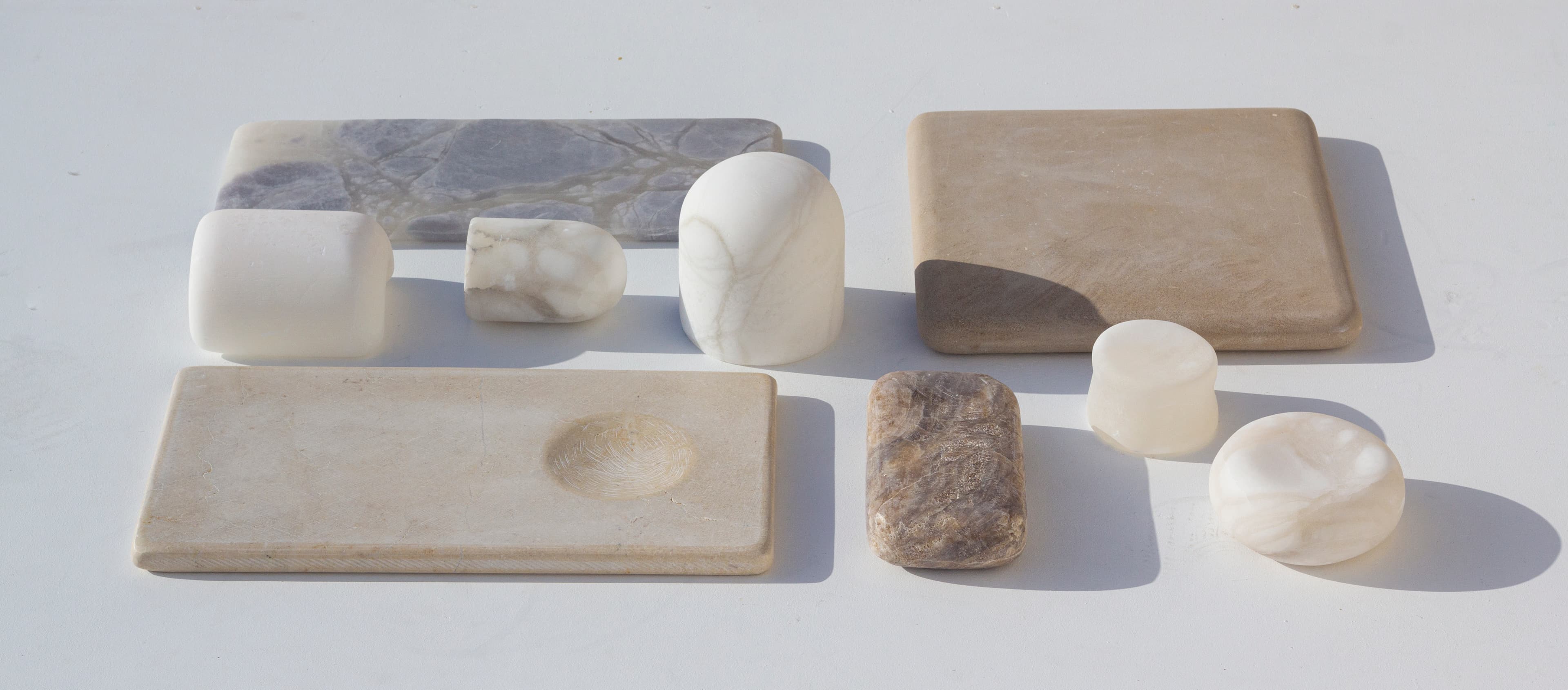 Designer stone pieces - Image 1